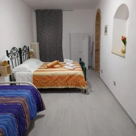 Dimora Del Malconsiglio Feriehus *